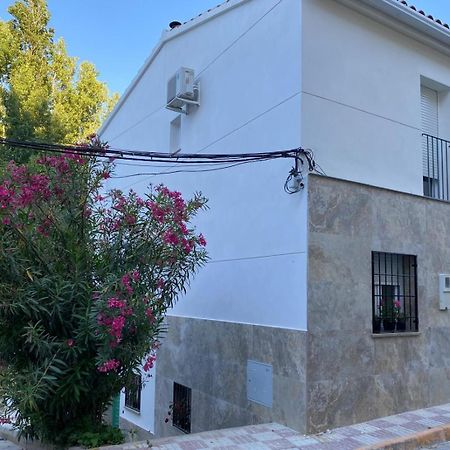 Habitaciones Con Bano Sin Cocina Ni Salon Sierra De Las Villas Mogon Exterior photo